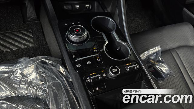 Kia K5 2022 — photo 11