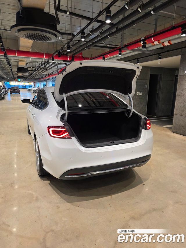 Chrysler 200 2015 — photo 7