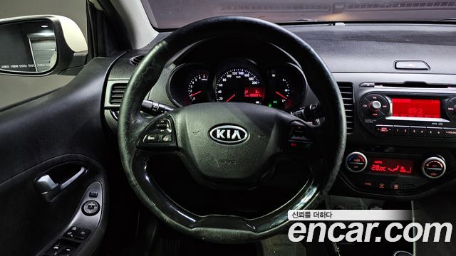 Kia morning 2012 — photo 13