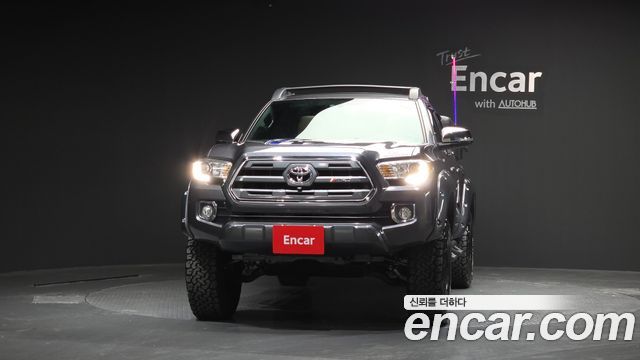 Toyota Tacoma 2016 — photo 3