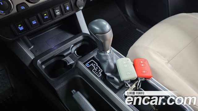 Toyota Tacoma 2016 — photo 9