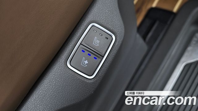 Hyundai Staria 2023 — photo 19