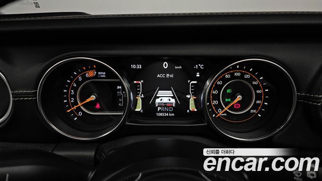 Jeep Wrangler 2021 — photo 8
