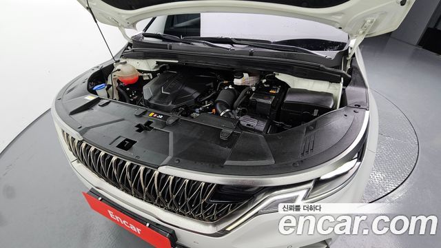 Kia Canival 2023 — photo 6
