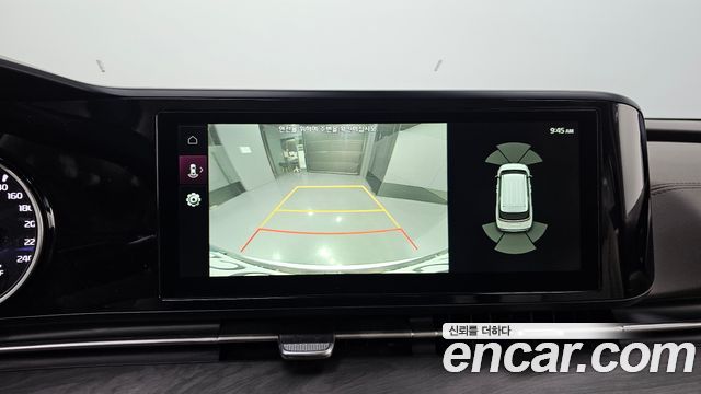 Kia Canival 2023 — photo 17