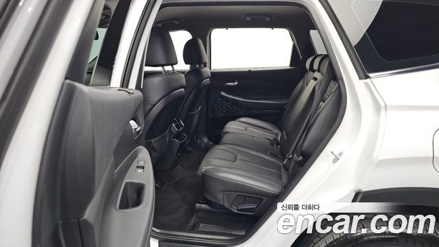 Hyundai Santafe 2020 — photo 11