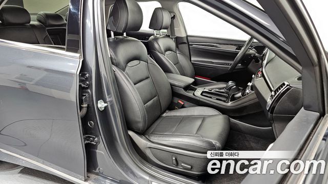 Hyundai Grandeur 2018 — photo 10