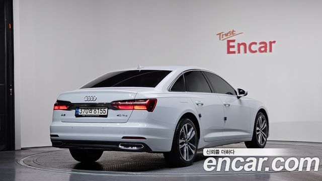 Audi A6 2023 — photo 2
