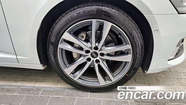 Audi A6 2023 — photo 5