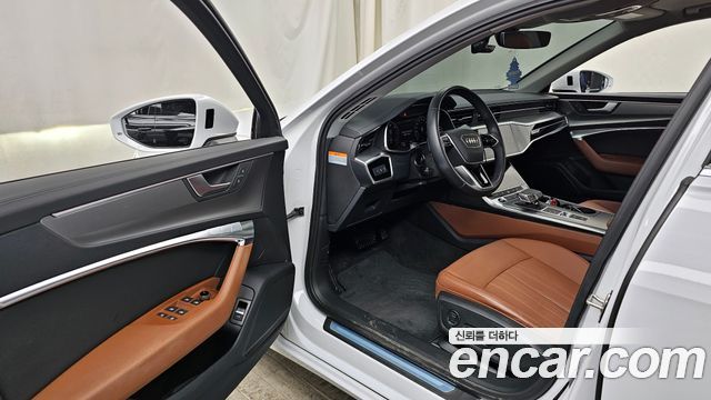 Audi A6 2023 — photo 10