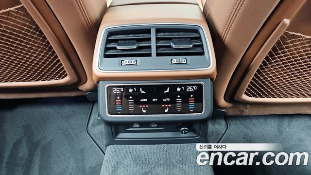 Audi A6 2023 — photo 18