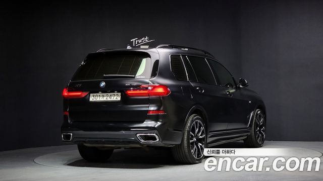 BMW X7 2019 — photo 2
