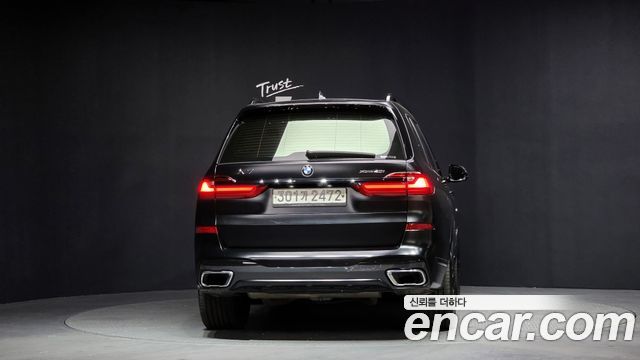 BMW X7 2019 — photo 4