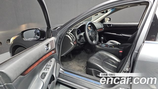 Infiniti G 2011 — photo 10