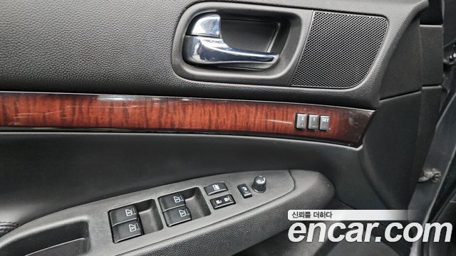 Infiniti G 2011 — photo 16