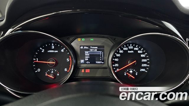Kia Canival 2019 — photo 8