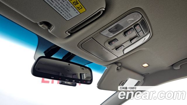 Kia Canival 2019 — photo 19