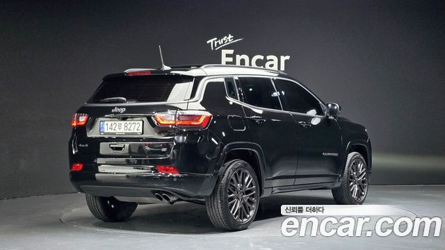 Jeep Compass 2022 — photo 2