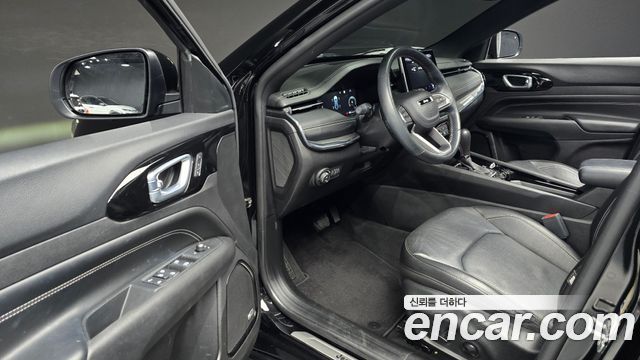 Jeep Compass 2022 — photo 11