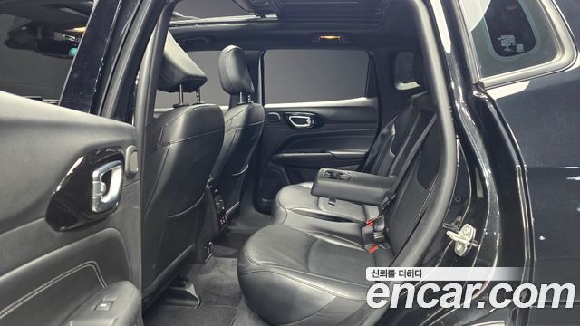 Jeep Compass 2022 — photo 12
