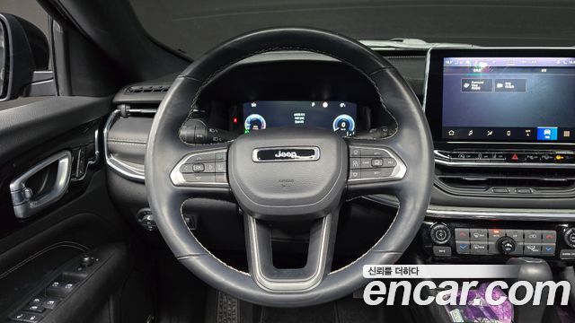 Jeep Compass 2022 — photo 13