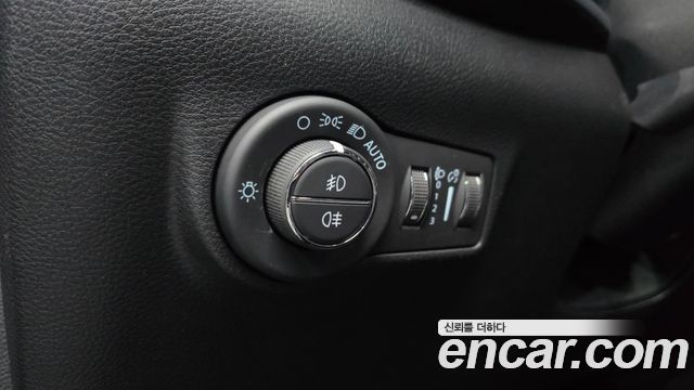 Jeep Compass 2022 — photo 14