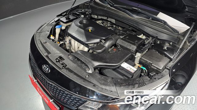 Kia K5 2017 — photo 6