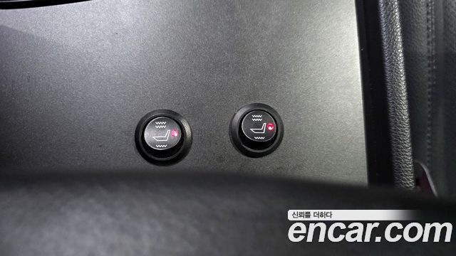 Kia K5 2017 — photo 16