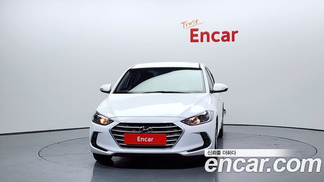 Hyundai AVANTE 2017 — photo 3