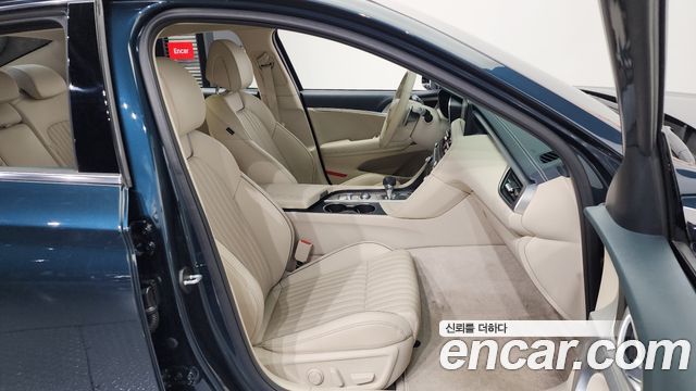 Genesis G70 2024 — photo 11