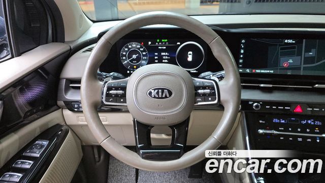 Kia Canival 2021 — photo 13