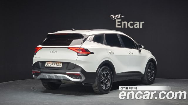 Kia Sportage 2022 — photo 2