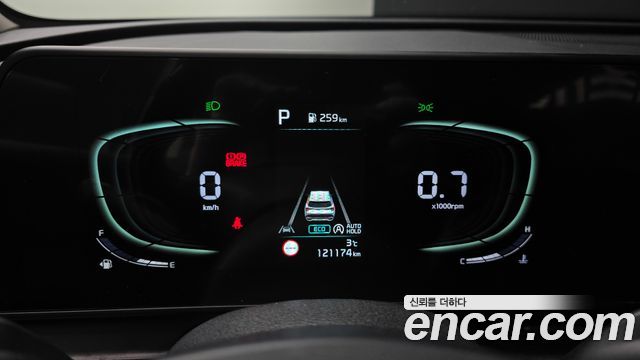 Kia Sportage 2022 — photo 8