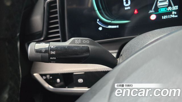 Kia Sportage 2022 — photo 16