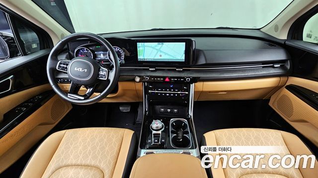 Kia Canival 2023 — photo 7