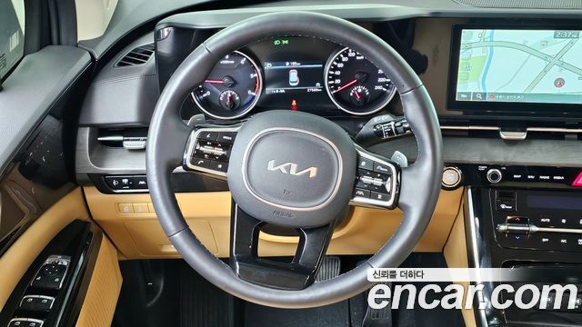 Kia Canival 2023 — photo 13
