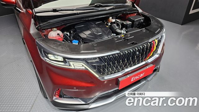 Kia Canival 2021 — photo 6