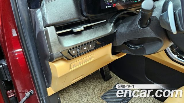 Kia Canival 2021 — photo 16