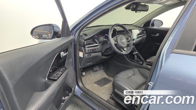 Kia Niro 2022 — photo 10