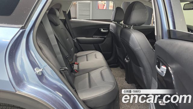 Kia Niro 2022 — photo 12