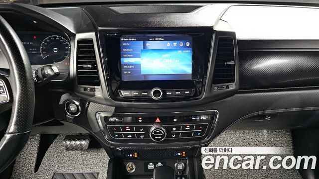 KG Mobility Rexton 2022 — photo 16