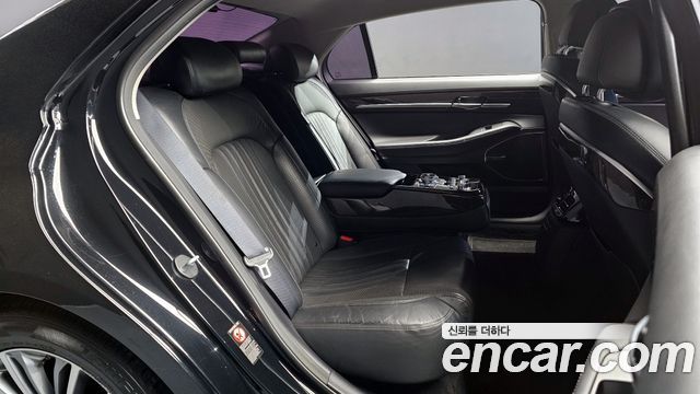 Genesis EQ900 2016 — photo 12
