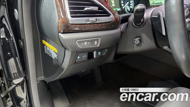 Genesis EQ900 2016 — photo 16