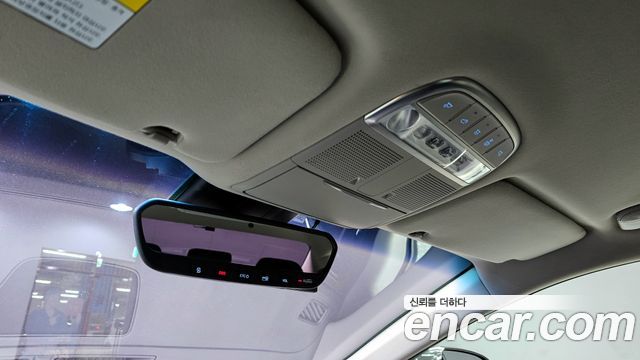 Genesis EQ900 2016 — photo 19