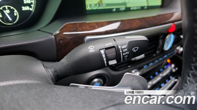 Genesis EQ900 2016 — photo 20