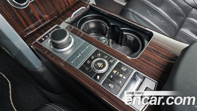 Land Rover Range Rover 2015 — photo 9