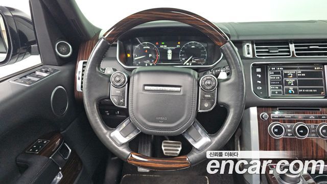 Land Rover Range Rover 2015 — photo 11