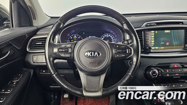 Kia Sorento 2016 — photo 15