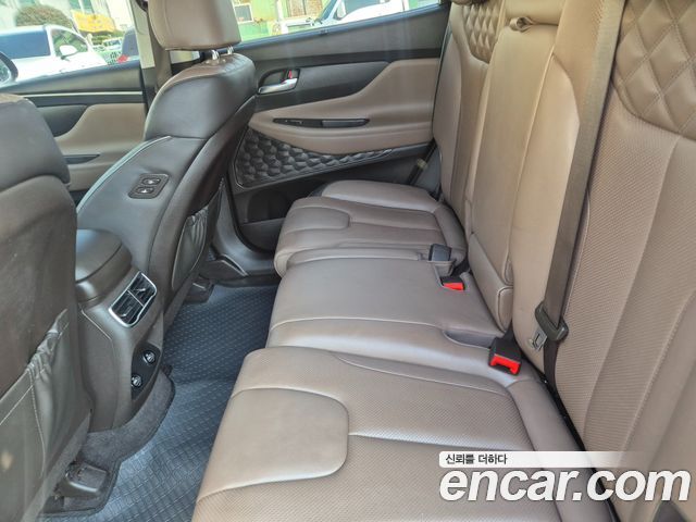 Hyundai Santafe 2021 — photo 9