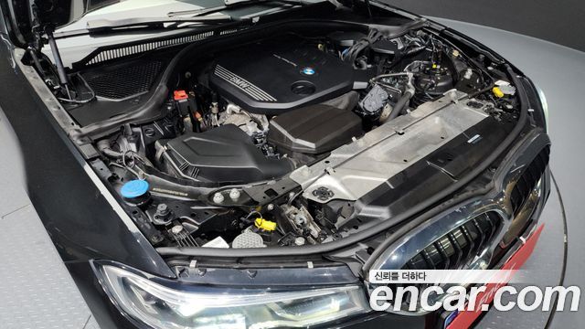 BMW 3-Series 2021 — photo 6